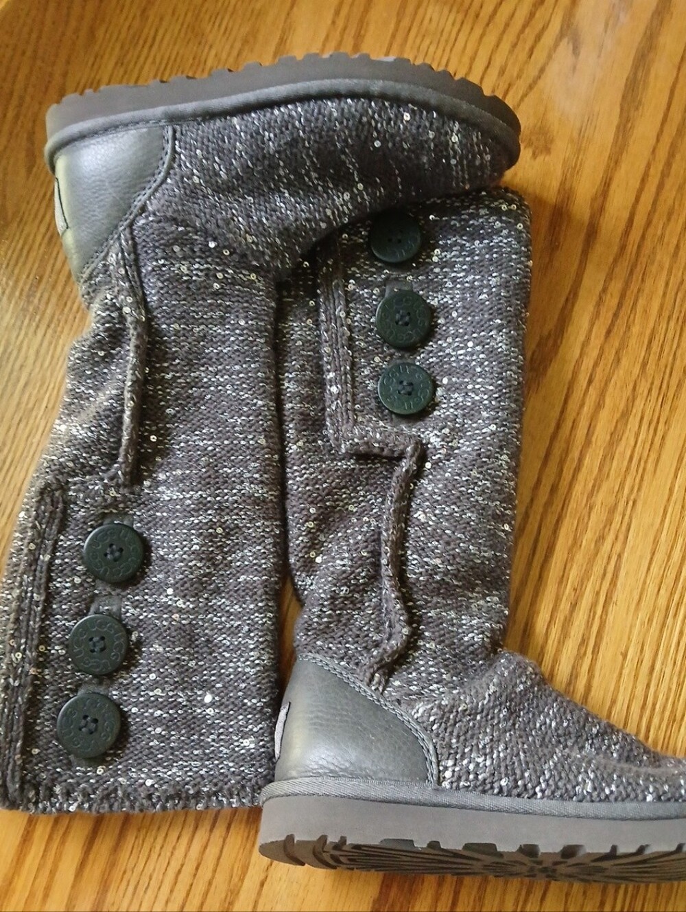 UGG Classic Cardy Knit Tall Gray Silver Sequin Lined Sweater Boots Women's 5